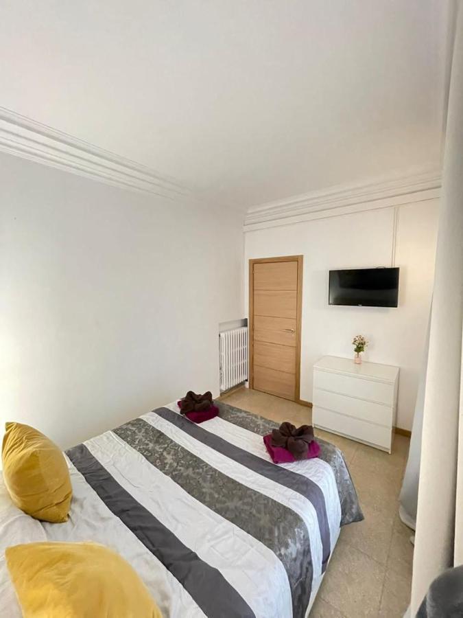 ברצלונה Nuevo Balmes Habitaciones מראה חיצוני תמונה